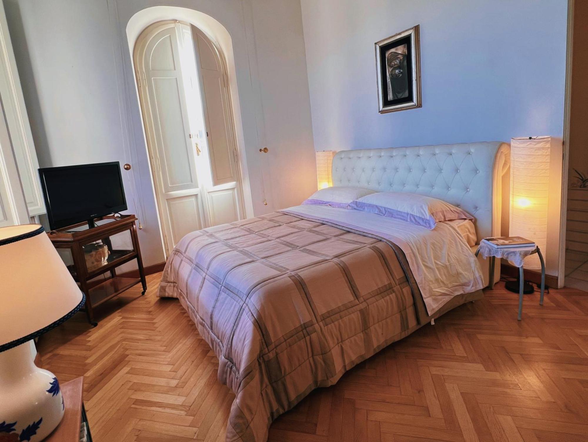Апартаменты Domus Gracchi Рим Экстерьер фото